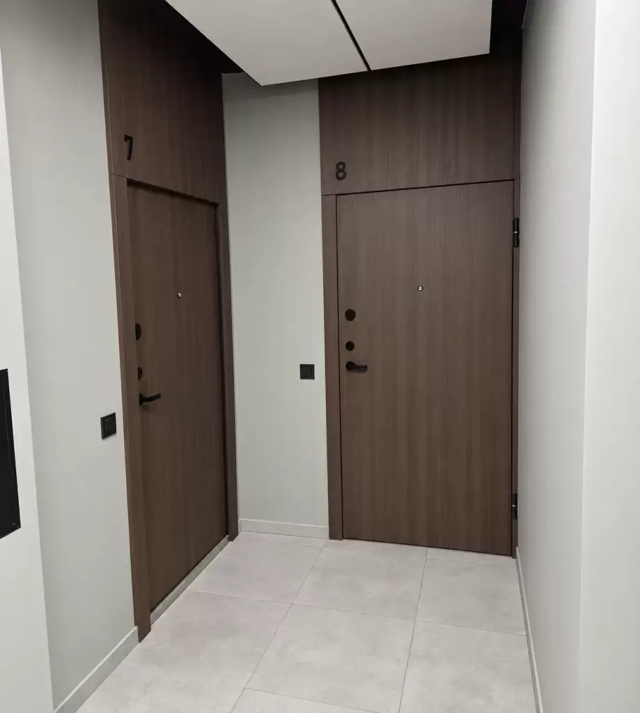 Daugiabučio durys Omberg projekte Vyšnios - IV etapas